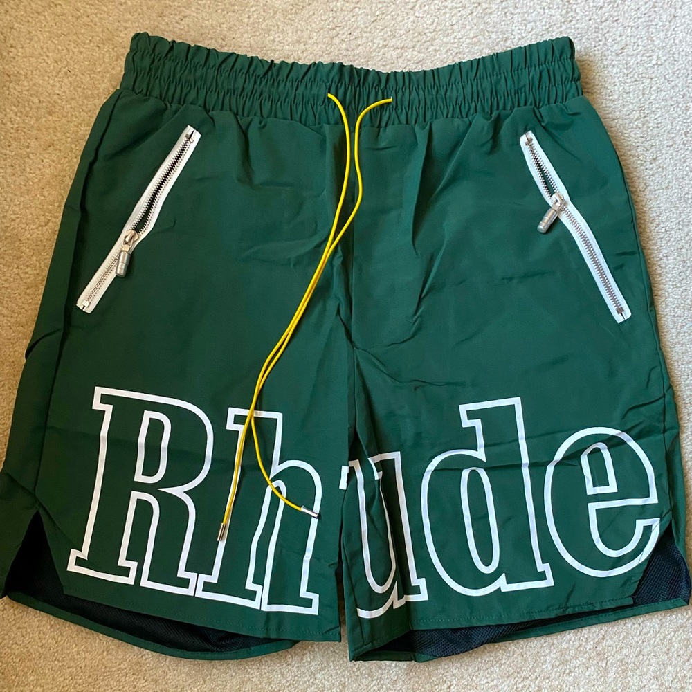 Rhude Logo shorts size XL